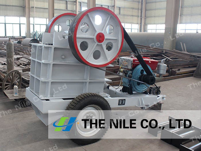 Small Mobile Diesel Engine Jaw Crusher